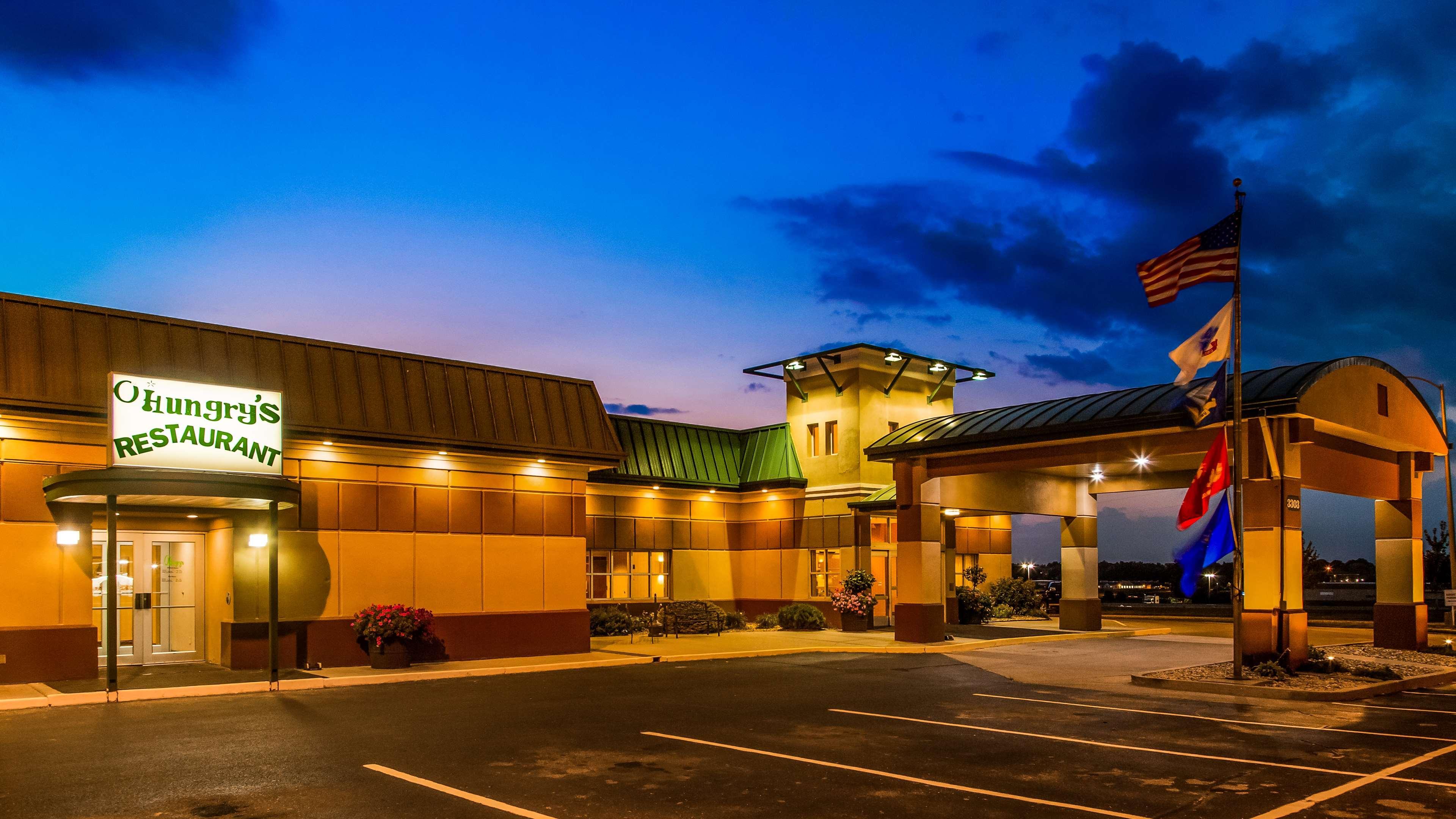 Rock Island Inn & Suites Marshalltown Exterior foto